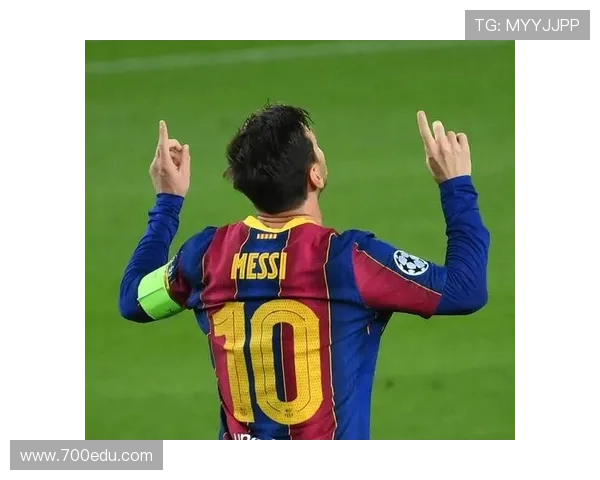 新疆足球明星盘点及其精彩瞬间图片展示